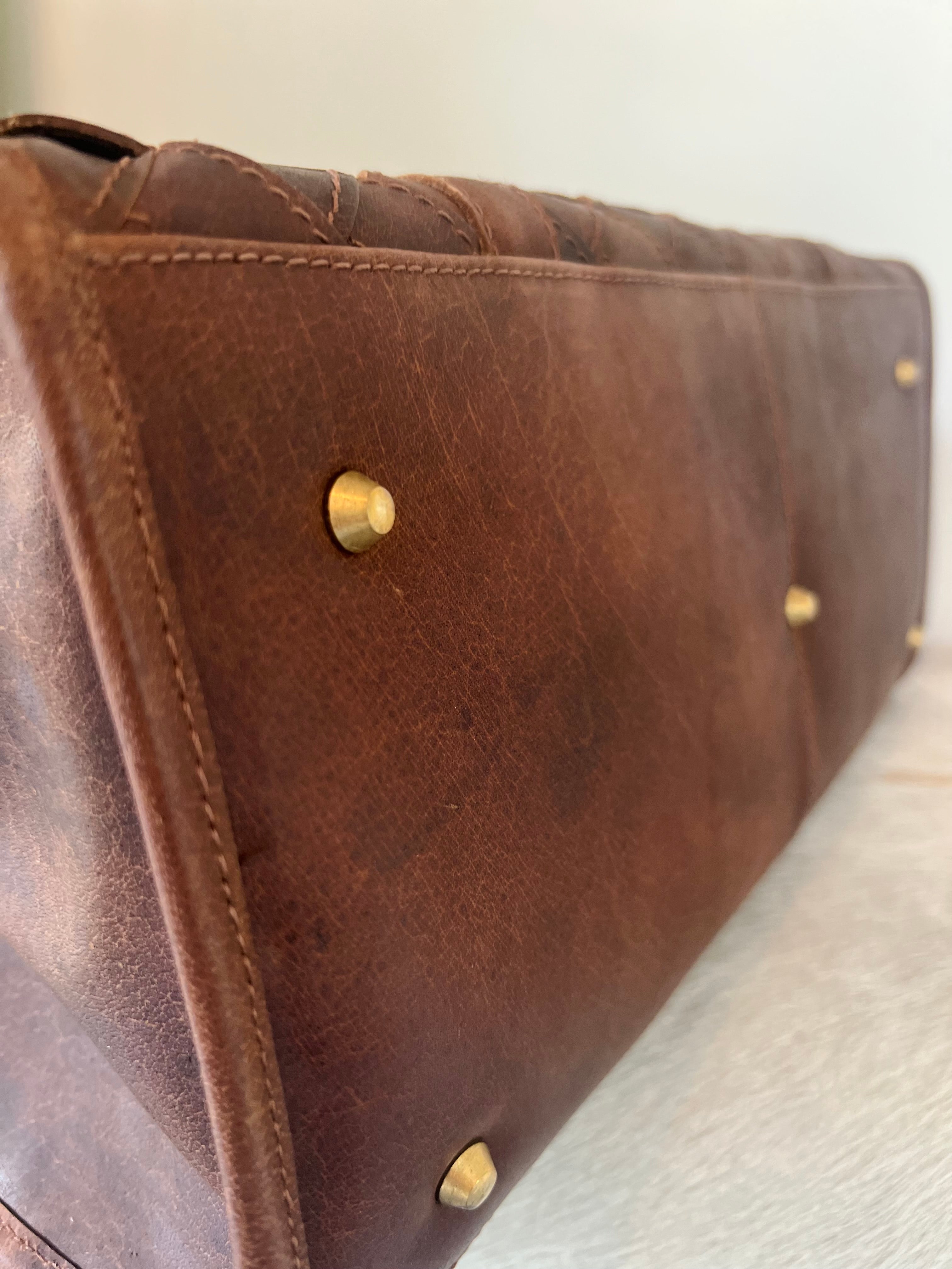 Carpet, Dark caramel med søm på flettingen