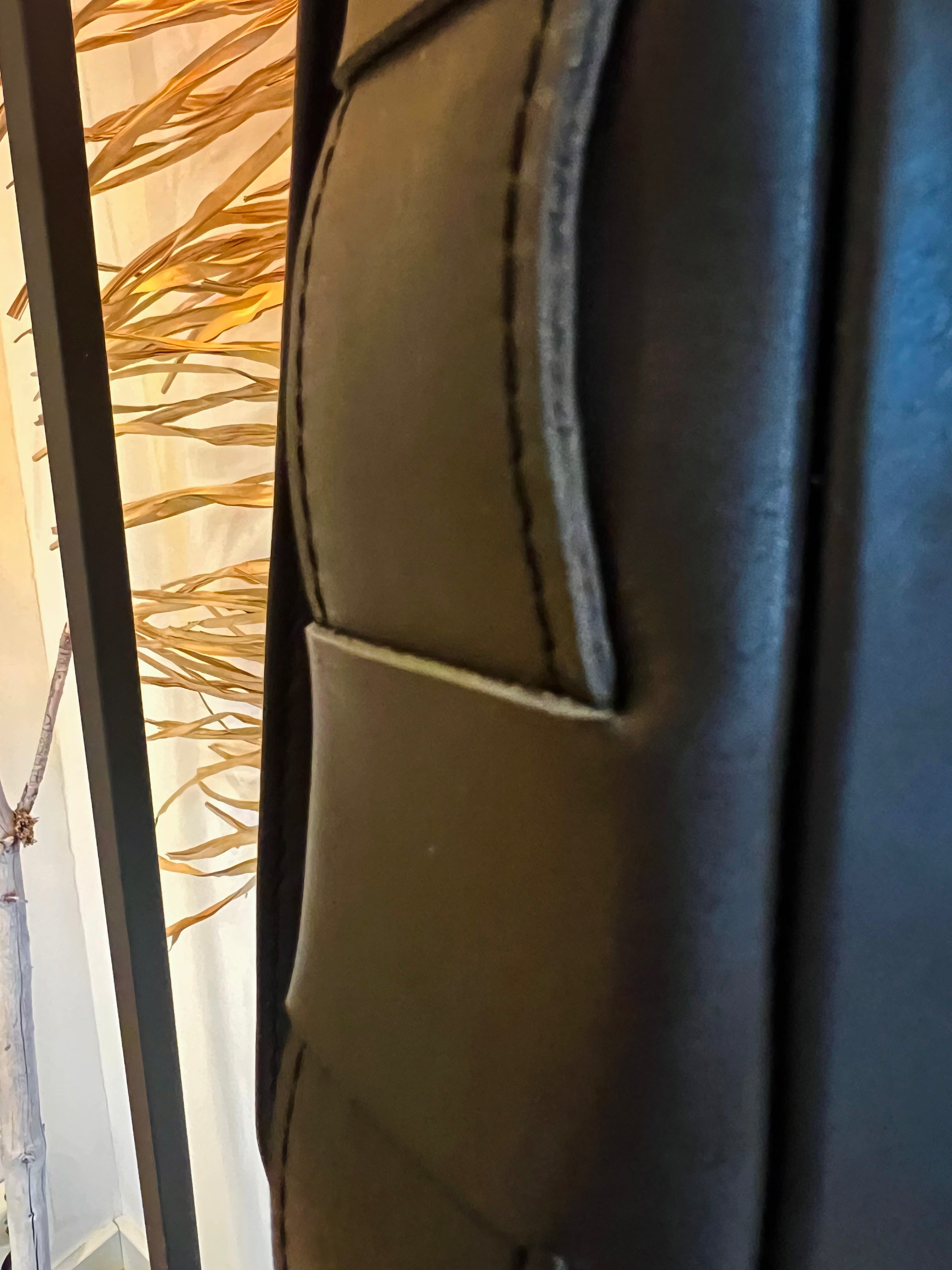 Furcifer Pluss sort skinn liten🖤