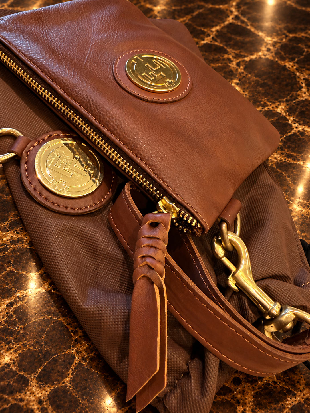 Meleo clutch🤎Hot chocolate