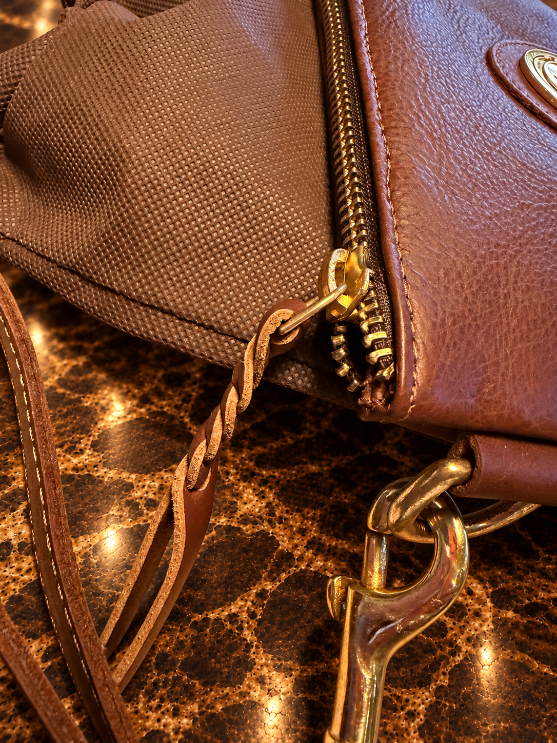 Meleo clutch🤎Hot chocolate