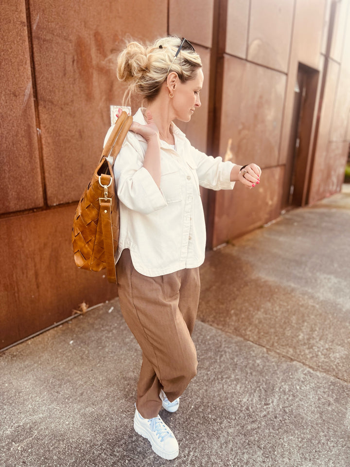 Kinyongia shiny honey